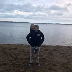 Meet your Posher, Alex